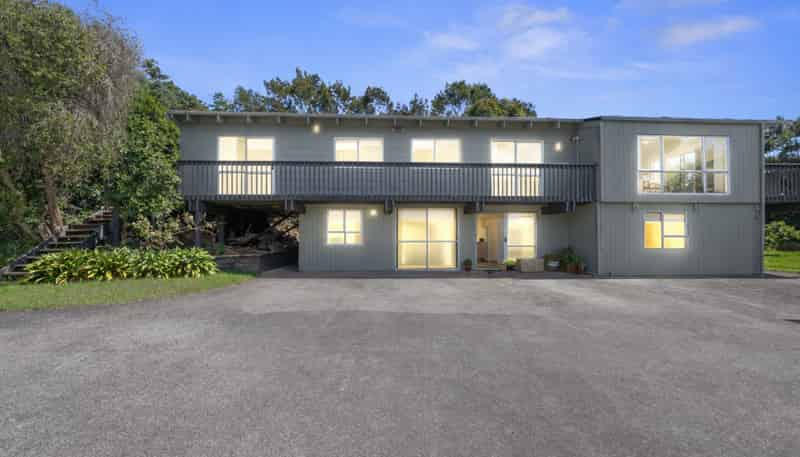 14 Lyon Road, WAIMAUKU