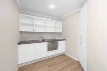 103 Pegasus Boulevard, Pegasus