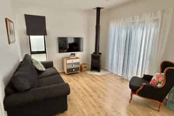 33 Pohutukawa Avenue, Red Beach