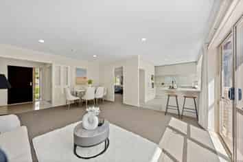 8 Landvale Court, Browns Bay