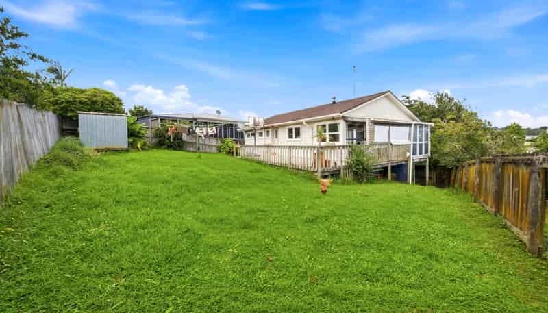 112 Eskdale Road, Birkdale