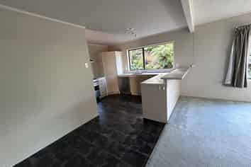 42 Earls Road, Saint Clair