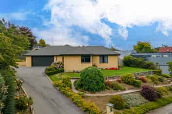 115 Orbell Street, Glenwood