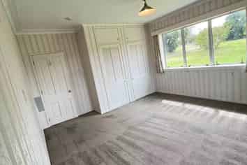 Auckland - Address withheld