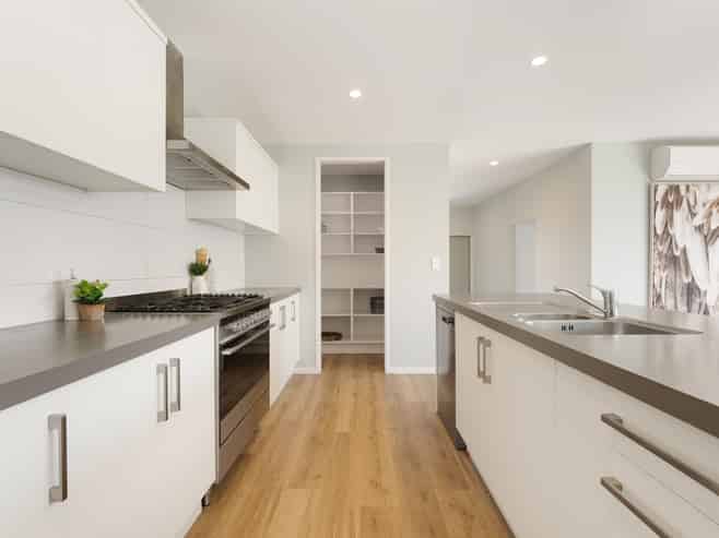 17 Puhirake Crescent, Pyes Pa