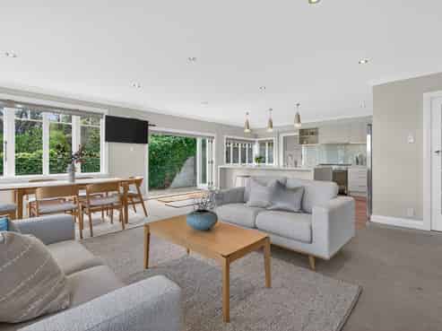 49 Tio Tio Road, Miramar