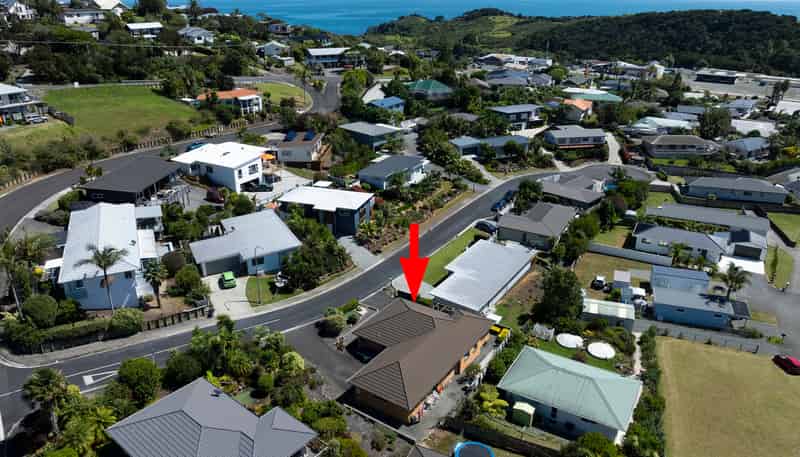 4 Protea Drive, Cable Bay