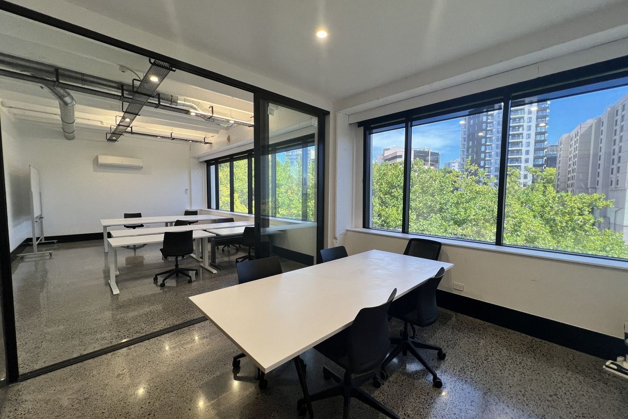 Modern Office + Boardroom | Convenient Location - Bild 4
