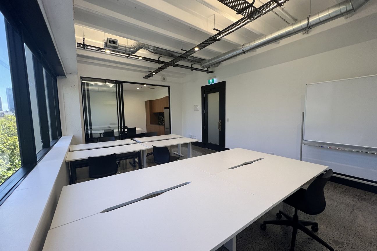 Modern Office + Boardroom | Convenient Location - Bild 6