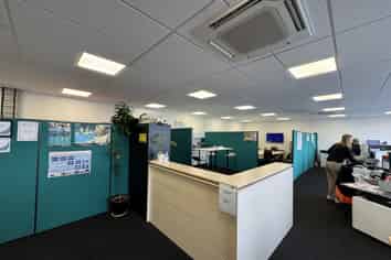 Modern Petone office/showroom