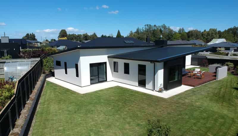 18 Avoca Drive, Waiareka Junction