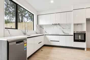 2/26 Parry Road, Mount Wellington