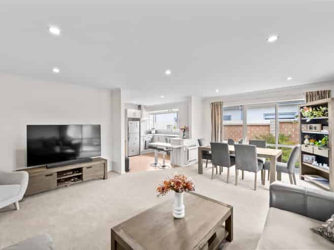 166 Barrington Street, Somerfield