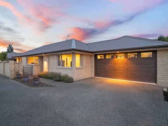 166 Barrington Street, Somerfield