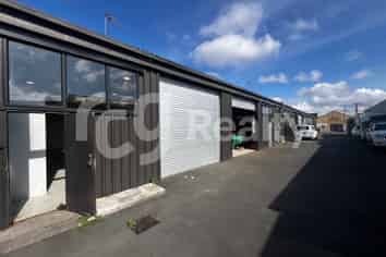 Cheap Industrial Unit, 110sqm, Papakura