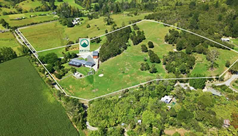 1214 Oruru Road, Peria