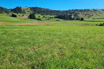 2000 Hillfoot Road, Warepa