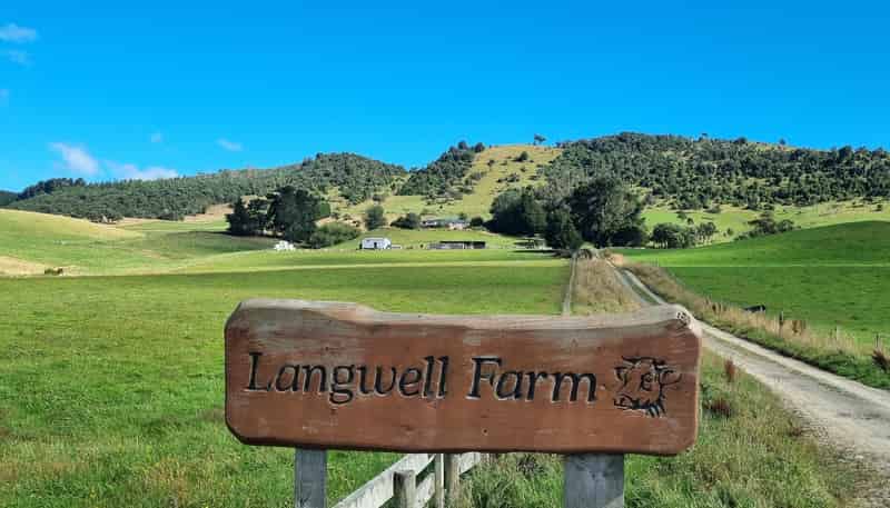 2000 Hillfoot Road, Warepa