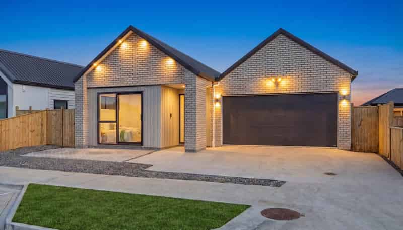 16 Putahi Crescent, Opaheke