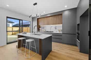 16 Putahi Crescent, Opaheke