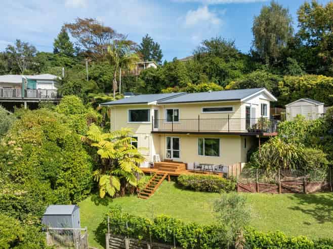 19 Thompson Terrace, Toi Toi