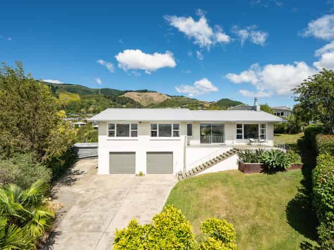 7 Chartwell Place, Richmond