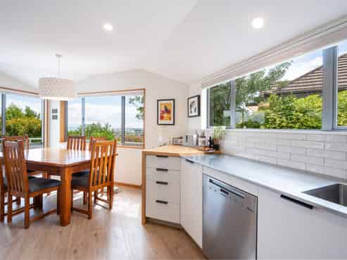 7 Cresswell Place, Richmond