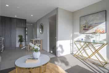 2/1902 Great North Road, Avondale