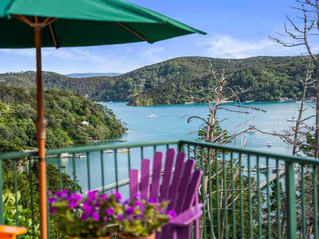 15 Lavinia Place, Kawau Island
