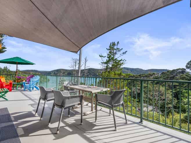 15 Lavinia Place, Kawau Island