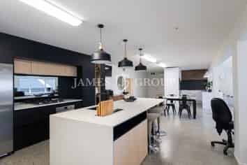 Tidy Te Atatū Office & Showroom - Available Now