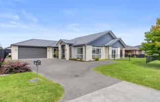 8A Maple Lane, Huapai