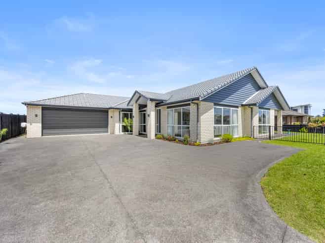 8A Maple Lane, Huapai