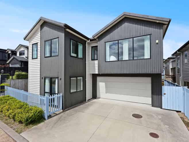 102 Thomas Road, Flat Bush