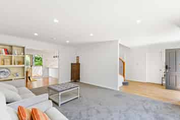 2 Summerfield Lane, Albany