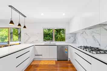 2 Summerfield Lane, Albany