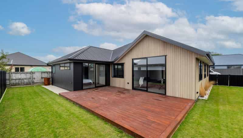 99 Hoffman Court, Waikiwi