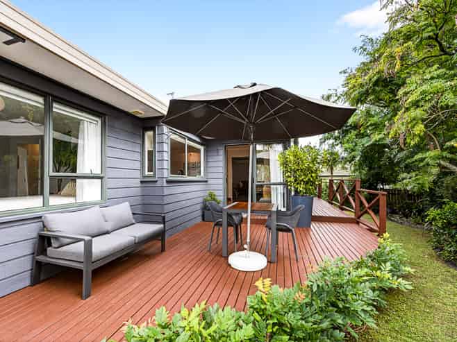 15 Harvest Drive, Henderson