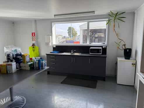 515sqm Palmerston North Warehouse and Office