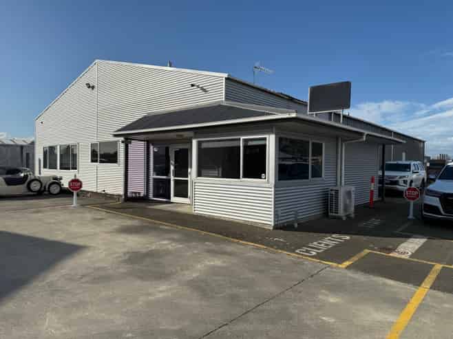 515sqm Palmerston North Warehouse and Office