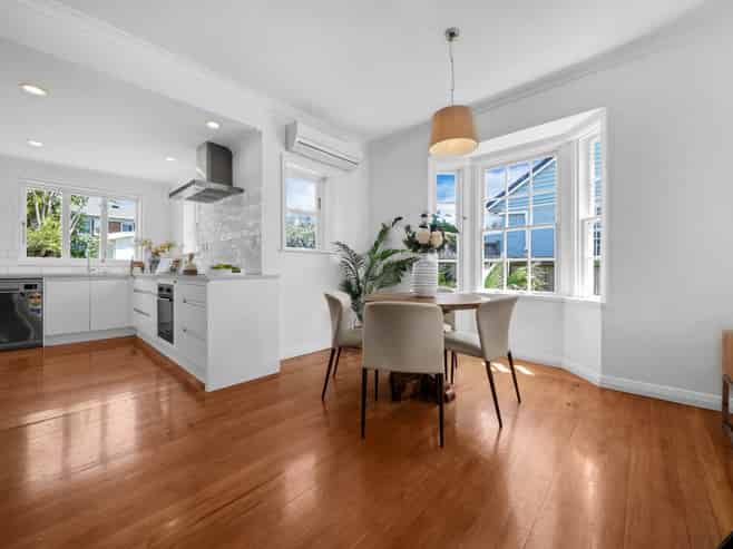 12 Cadman Avenue, Greenlane