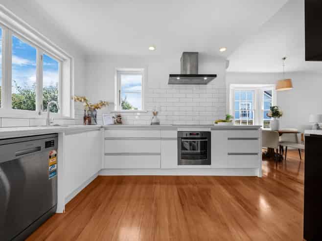 12 Cadman Avenue, Greenlane