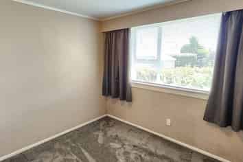 2/39 Waimea Street, Westown