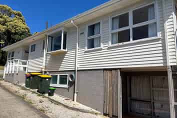 1 Christina Avenue, Te Atatu South