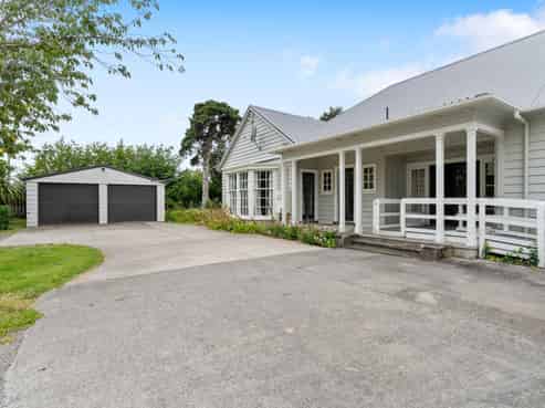 61 Hillcrest Street, Solway