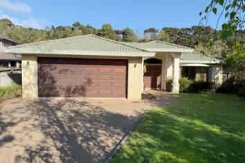 38 Landing Drive, Albany