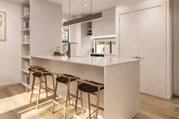 33 Cleveland Street, EDGEWARE