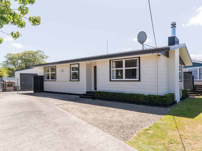 36 Tararua Terrace, Cloverlea