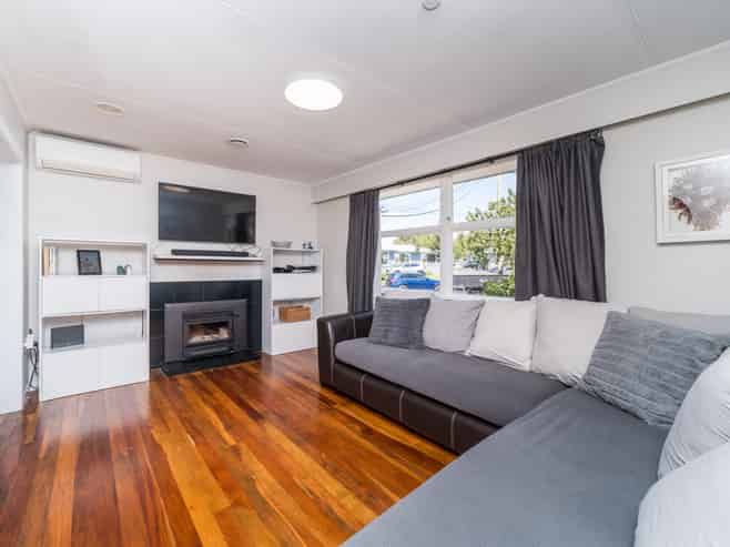 36 Tararua Terrace, Cloverlea