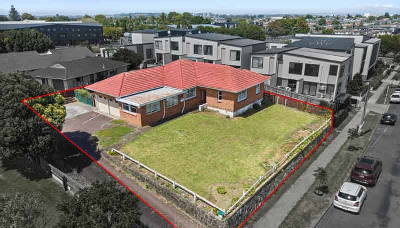 4 Kenderdine Road, Papatoetoe